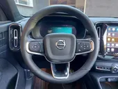 Volvo XC40 Recharge - Miniatura 11