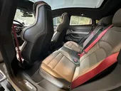 Porsche Taycan - Miniatura 11