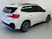 BMW IX1 - Miniatura 4