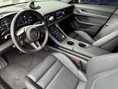 Porsche Taycan - Miniatura 15