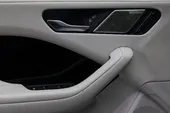 Jaguar I-pace - Miniatura 10