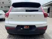 Volvo XC40 Recharge - Miniatura 10