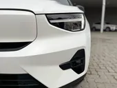 Volvo XC40 Recharge - Miniatura 17