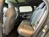 Audi Q8 E-tron - Miniatura 18