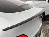 Tesla Model Y - Miniatura 10
