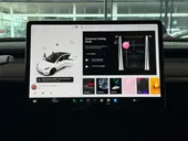 Tesla Model Y - Miniatura 17
