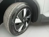 Volvo XC40 Recharge - Miniatura 10