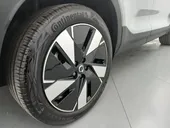 Volvo XC40 Recharge - Miniatura 11
