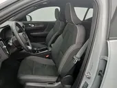 Volvo XC40 Recharge - Miniatura 14