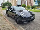 Tesla Model Y - Miniatura 4
