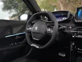 Peugeot E-2008 - Miniatura 12
