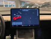 Tesla Model Y - Miniatura 13