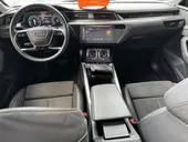 Audi E-tron - Miniatura 11
