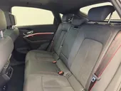 Audi Q8 E-tron - Miniatura 20