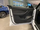 Tesla Model Y - Miniatura 8