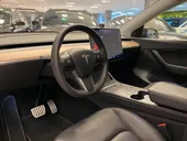 Tesla Model Y - Miniatura 9