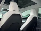 Tesla Model 3 - Miniatura 11