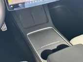 Tesla Model 3 - Miniatura 15
