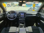Volvo XC40 Recharge - Miniatura 4