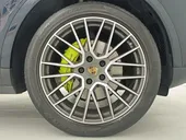 Porsche Cayenne E-hybrid - Miniatura 7