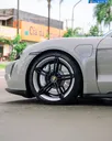 Porsche Taycan - Miniatura 17