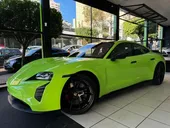 Porsche Taycan - Miniatura 4