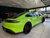 Porsche Taycan - Miniatura 7