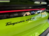 Porsche Taycan - Miniatura 9