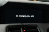 Porsche Taycan - Miniatura 16