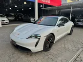 Porsche Taycan - Miniatura 1