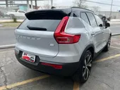 Volvo XC40 Recharge - Miniatura 11