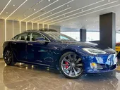Tesla Model S - Miniatura 9