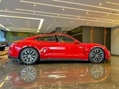 Porsche Taycan - Miniatura 5