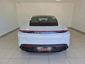 Porsche Taycan - Miniatura 5