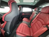 Porsche Taycan - Miniatura 10