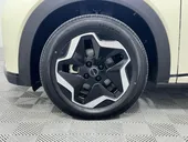 BYD Dolphin - Miniatura 18