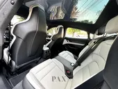 Porsche Taycan - Miniatura 16