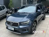 Volvo XC40 Recharge Plug-in Hybrid - Miniatura 1