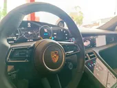 Porsche Taycan - Miniatura 9