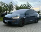 Tesla Model X - Miniatura 1