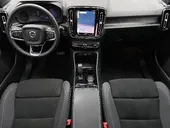 Volvo XC40 Recharge - Miniatura 10