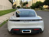 Porsche Taycan - Miniatura 4