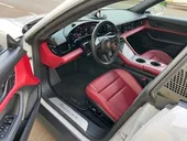 Porsche Taycan - Miniatura 8