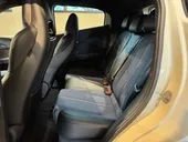 BYD Dolphin Mini - Miniatura 10