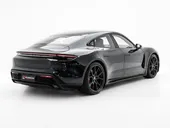 Porsche Taycan - Miniatura 4