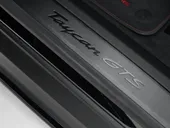Porsche Taycan - Miniatura 20