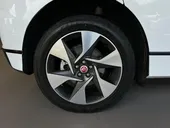 Jaguar I-pace - Miniatura 10