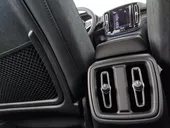 Volvo XC40 Recharge - Miniatura 15