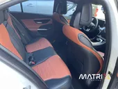 Mercedes Eqc400 - Miniatura 10