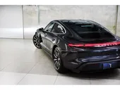 Porsche Taycan - Miniatura 8